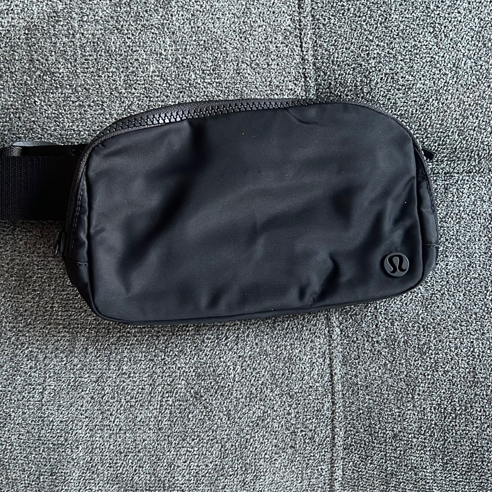 Lululemon Fanny Pack